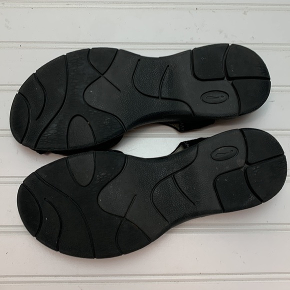 Clarks PR!VO black sandals 8 - Picture 4 of 6
